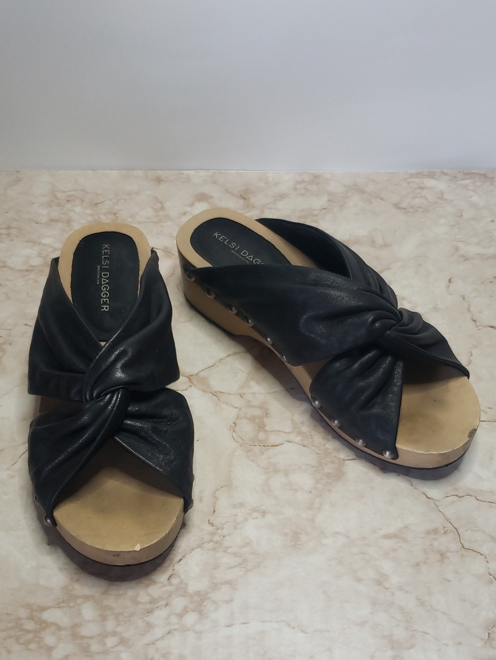 Kelsi Dagger Black Knotted Leather Slide Clogs Size 6.5